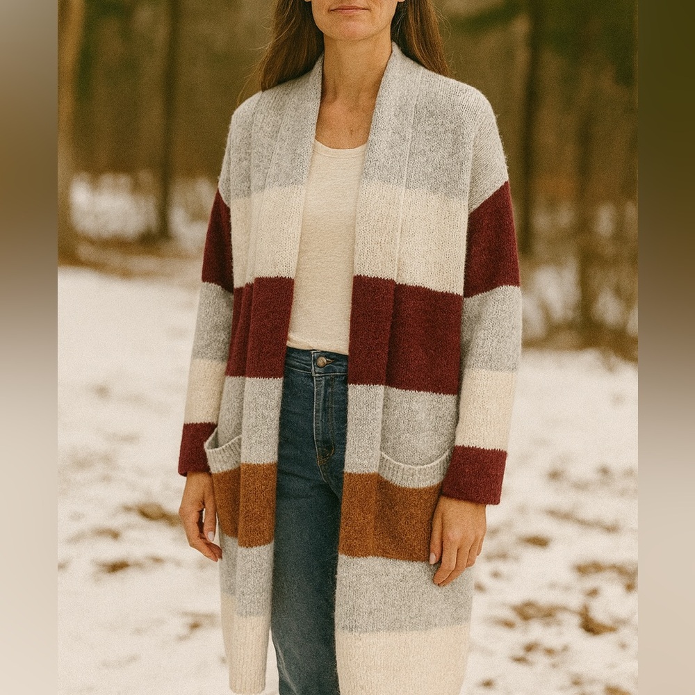 Entro‎ Chunky Open Front Cardigan Medium sweater striped fuzzy pockets long
